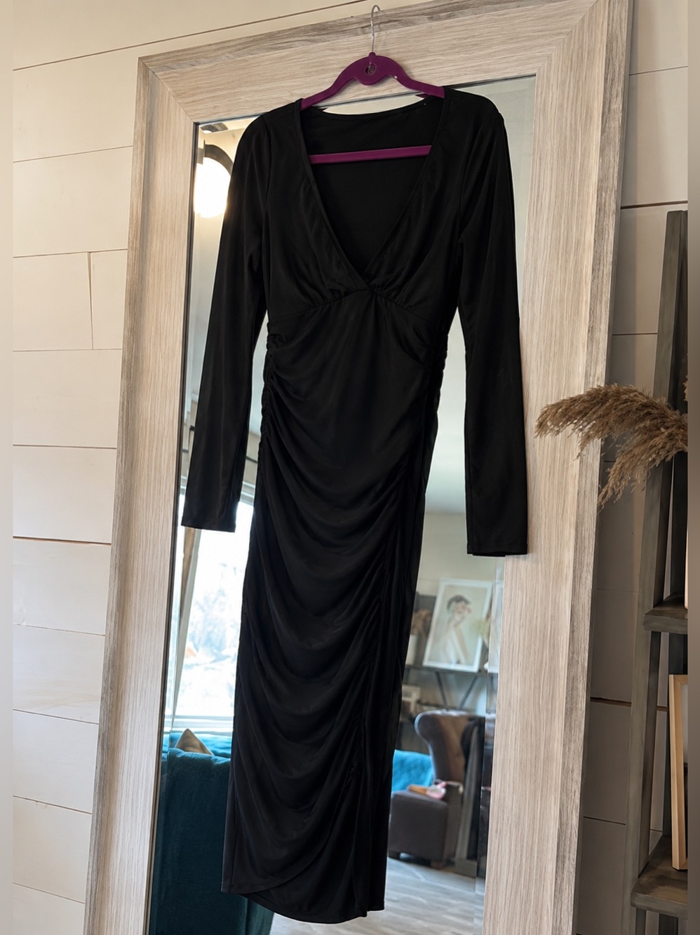 Elegant Black Long Sleeve Dress